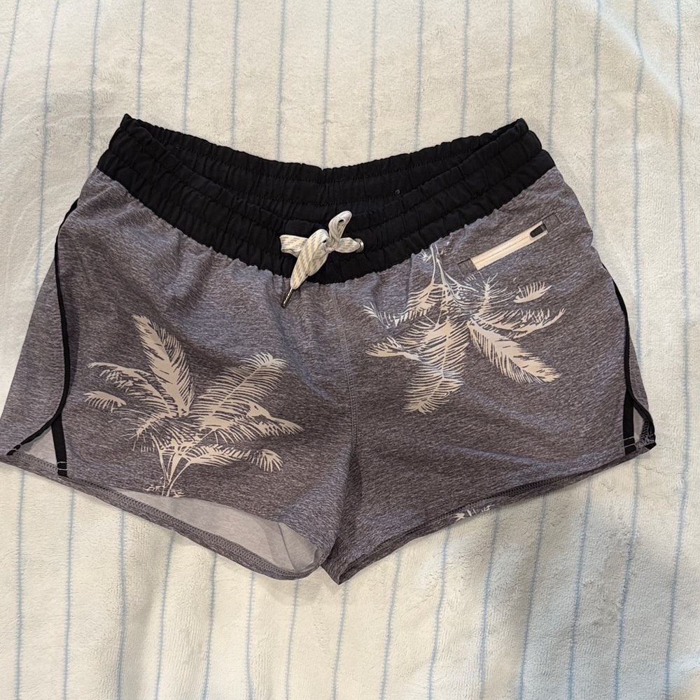 Vuori Women's Black and Gray Palm Print Athletic Shorts